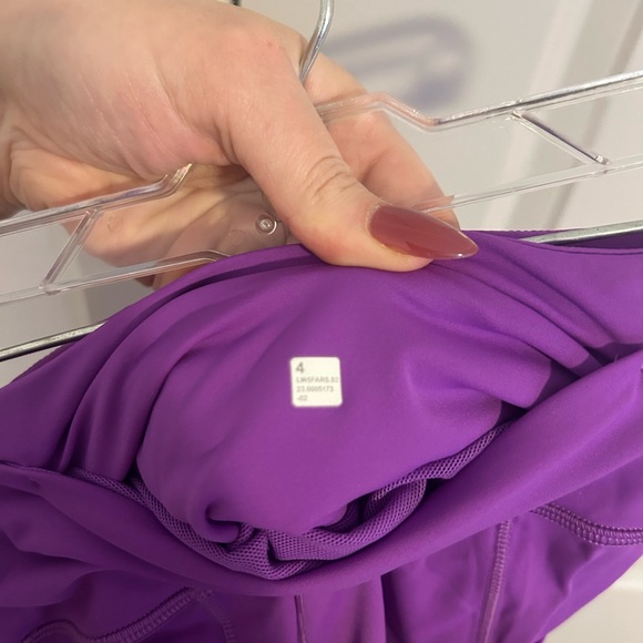 Fast and Free Lululemon Leggings - Picture 4 of 4